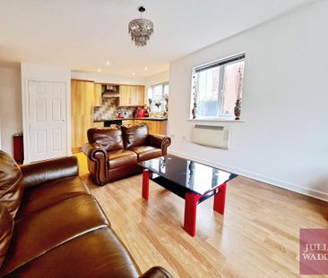 2 bedroom flat to rent - Photo 4