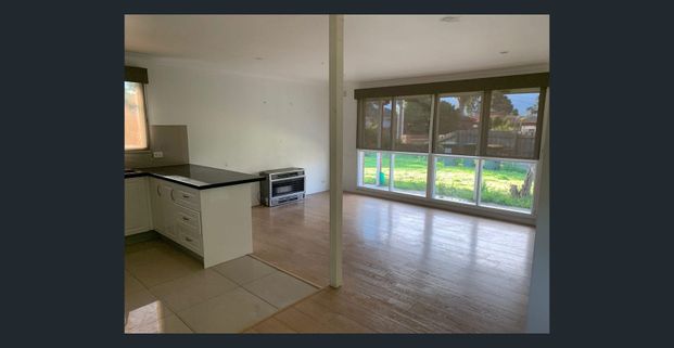 SPACIOUS FAMILY LIVING ON A HUGE BLOCK - Photo 1