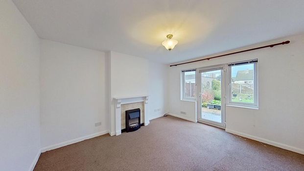 2 bedroom detached bungalow to rent - Photo 1