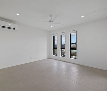 Welcome to your new home at 5 Leeward Promenade, Banya! - Photo 6