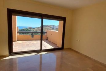 Ático de alquiler en San Luis de Sabinillas