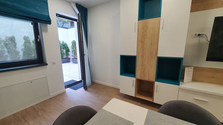PLOPILOR PREMIUM RESIDENCE: gorgeous apartment for rent in Cluj-Napoca, at 3 minutes from University of Agricultural Sciences and Veterinary Medicine and 15 minutes from University of Medicine and Pharmacy, with living-room, bedroom and a very secured terrace - Fotografie 3