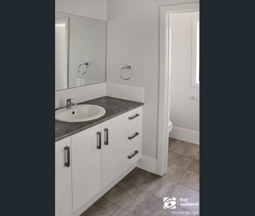 30 William Street, Murray Bridge, SA 5253 - Photo 2