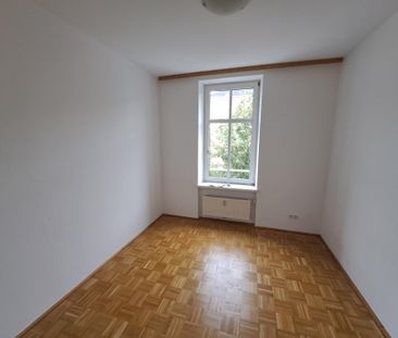 Toller Ausblick! ...direkt auf die Ringstraße! - Photo 5