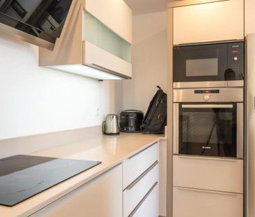 Luxury penthouse for rent in Marbella Del Este, Andalusia - Photo 5