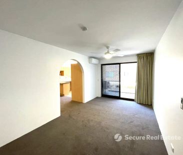 “Unit in Prime Taringa Location!” - Photo 1