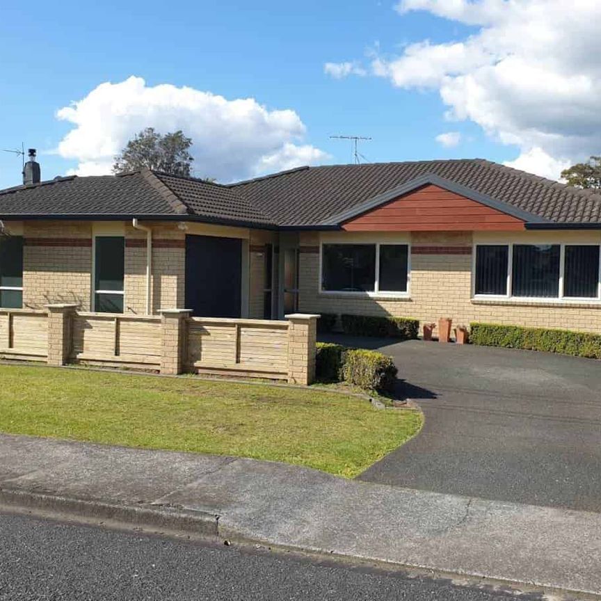 All on Argyle! - Photo 1