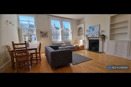 4 bedroom maisonette to rent - Photo 2