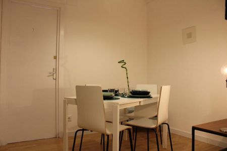 Large room in Roger de Flor street - Photo 3