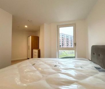 1 bedroom flat to rent - Photo 6