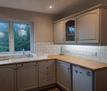 10 Kings Manor, Belfast, BT5 6PP - Photo 4