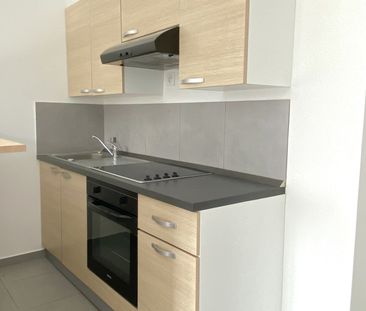 Location Appartement 1 pièce 26m² MARSEILLE 1er - Photo 4