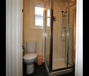 Room in a Shared House, Ashford Road, BN1 - Photo 2
