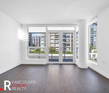 Condo in Richmond, BC - Photo 3