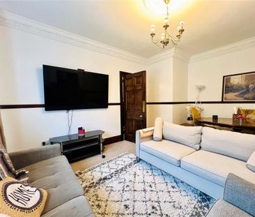 4 bedroom detached house to rent - Photo 1