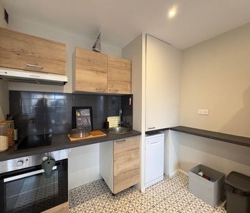 Location Appartement 2 pièces 29m² HYERES 83400 - Photo 5