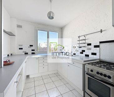Location Appartement 4 pièces 81m² - Photo 5