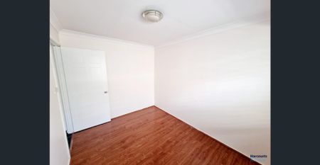 9 Gemstone Way, Oakhurst, NSW 2761 - Photo 2