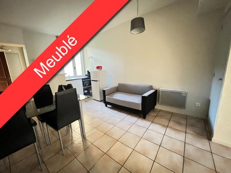 Location Appartement 2 pièces 35m² CASTRES 81100 - Photo 2