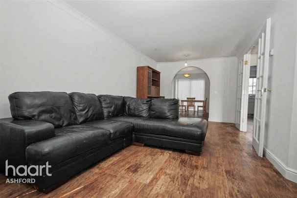 3 bedroom terraced house to rent - Photo 1