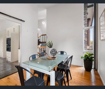 Architecturally Designed Home with Stunning Valley Views - Photo 2