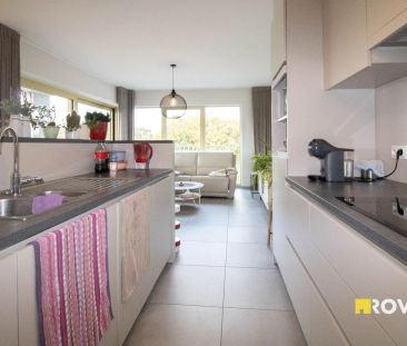 Prachtig afgewerkt en lichtrijk appartement op 2e verdieping met pr... - Photo 4