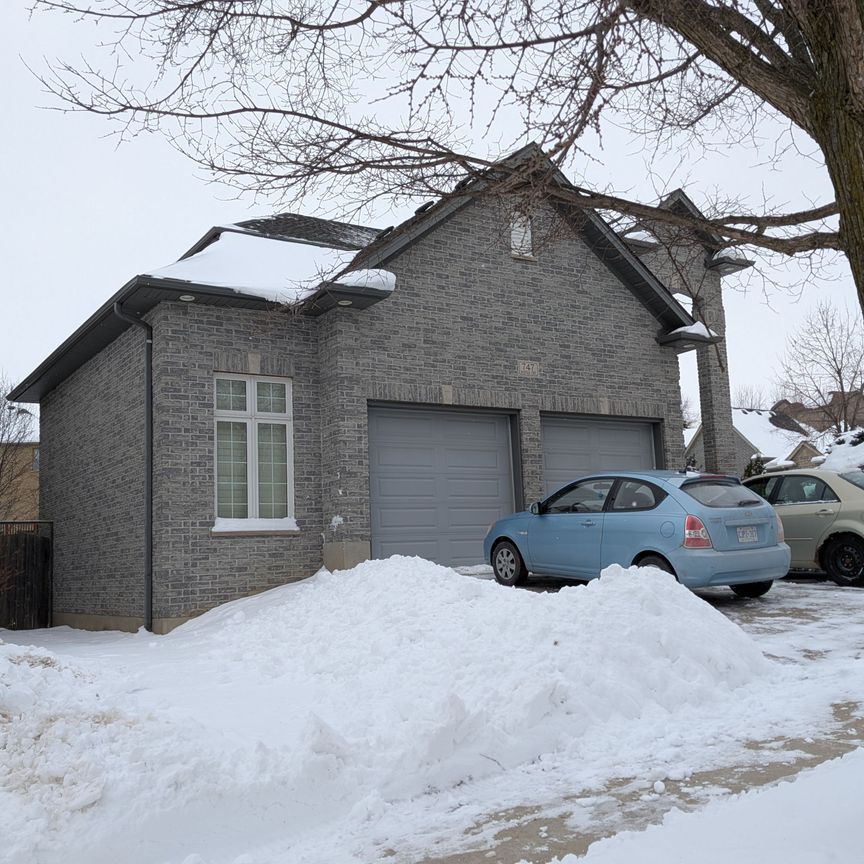 For Lease - 747 REDTAIL Court, London North, Ontario - Photo 1