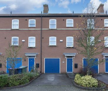 4 Bedroom - Photo 6