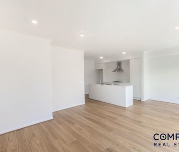 3 Ravida Way, Mickleham VIC 3064 - Townhouse For Rent | Domain - Photo 1