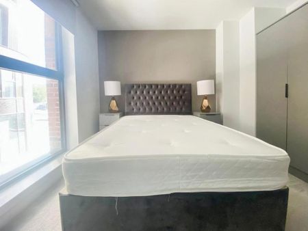 2 bedroom apartment to rent - Photo 2