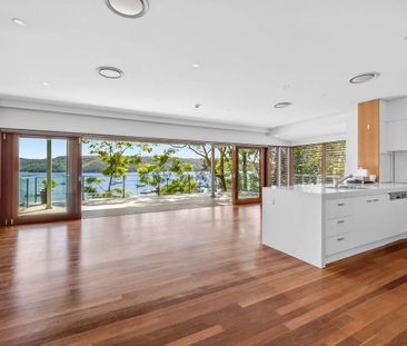 Pretty on Paradise - Photo 1