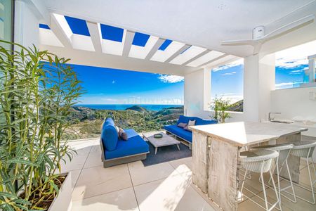 Ground Floor Apartment for rent in Ojen - Photo 4