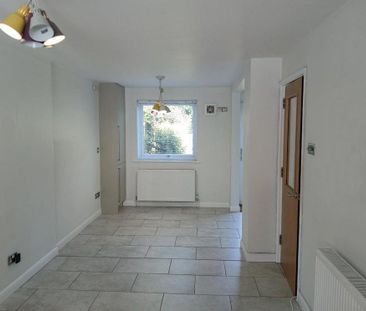 Yew Tree Court, Littlebourne, Canterbury - Photo 4