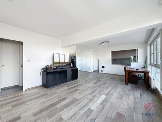 Appartement te huur - Photo 1