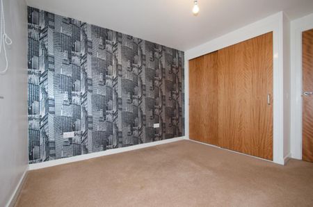 Two Bed, Unfurnished, First Floor Apartment with Allocated Parking Space in the Popular Residential Location of Stoneywood - Photo 3