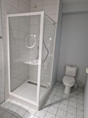 Location Appartement 2 pièces 58m² - Photo 2