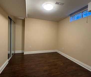 For Lease - 122A Clarendon Drive Unit# Bsmt, Richmond Hill, Ontario - Photo 1