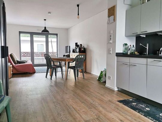 Lenny – Wohnen auf 74 m² inkl. EBK, 2 Balkonen und Stellplatz - Photo 1