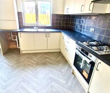 Conway Street - Photo 5