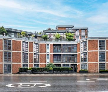3 bedroom flat to rent - Photo 2