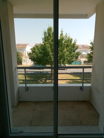 Location Appartement 2 pièces 40m² POITIERS 86000 - Photo 4