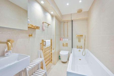 St. Mary's Court, Chiswick, W6 - Photo 4