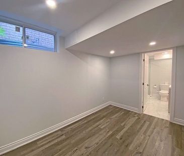 For Lease - 4230 Fuller Crescent, Burlington, Ontario - Photo 3