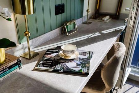 Thundersley Park Road, Benfleet, SS7 - Photo 4