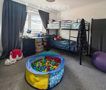2 bedroom apartment to rent Ambleside Court, Marine Parade East, Cl... - Photo 3