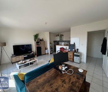 Location Appartement 2 pièces 43m² MARMANDE 47200 - Photo 1