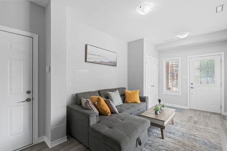 For Lease - 1401 Plains Road Unit# 92, Burlington, Ontario - Photo 3