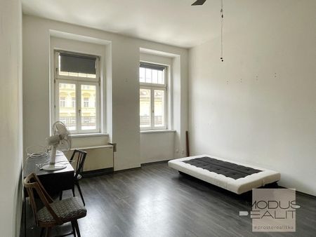Pronájem bytu 2+1 62 m² - Photo 3