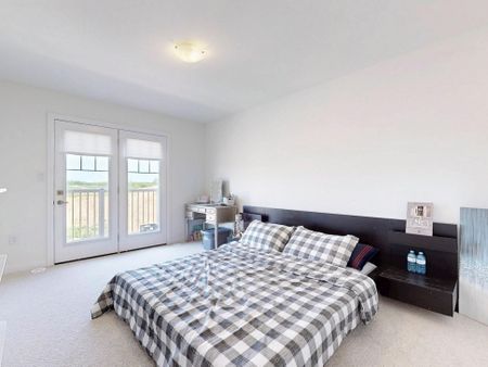 For Lease - 19 Central Market Drive, Haldimand, Ontario - Photo 4