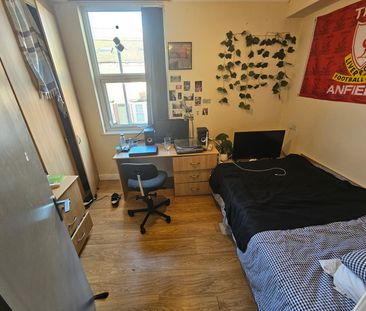 4 Bed - 21 Ashville Avenue, Headingley, Leeds - LS6 1LX - Student - Photo 5